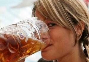 Как женщине бросить пить пиво каждый день?